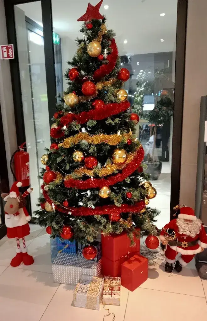 Pat Bop_The Bowling Restaurant_Signy-Avenex_recensione