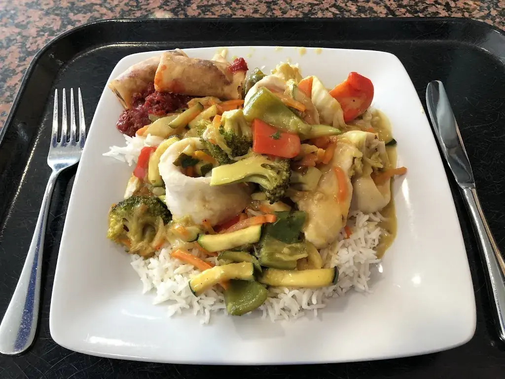 Wilson Favre-Delerue_Coop Restaurant Signy_Signy-Avenex_review