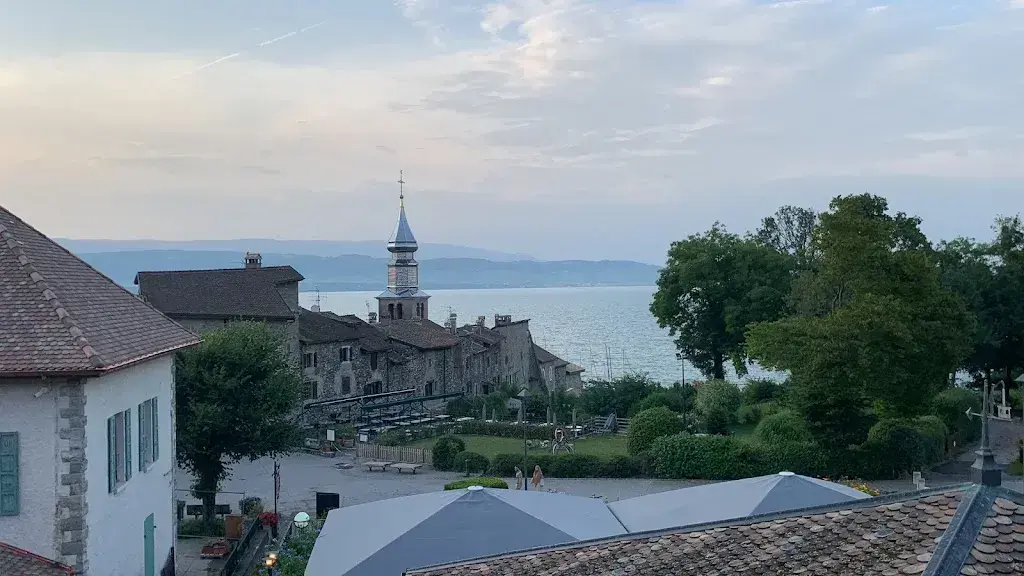 Claire Pearce_Le Pré de la Cure - Hôtel Restaurant_France_Bewertung