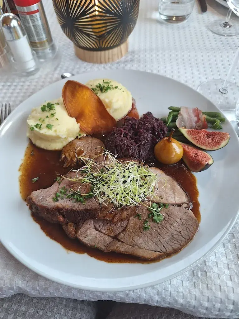 Restaurant Senslerhof_St. Antoni_slider_image_3