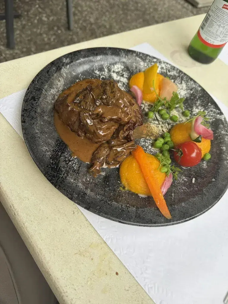 Iyad Al-Garawi_Restaurant - Le Toucan_Arnex-sur-Orbe_review