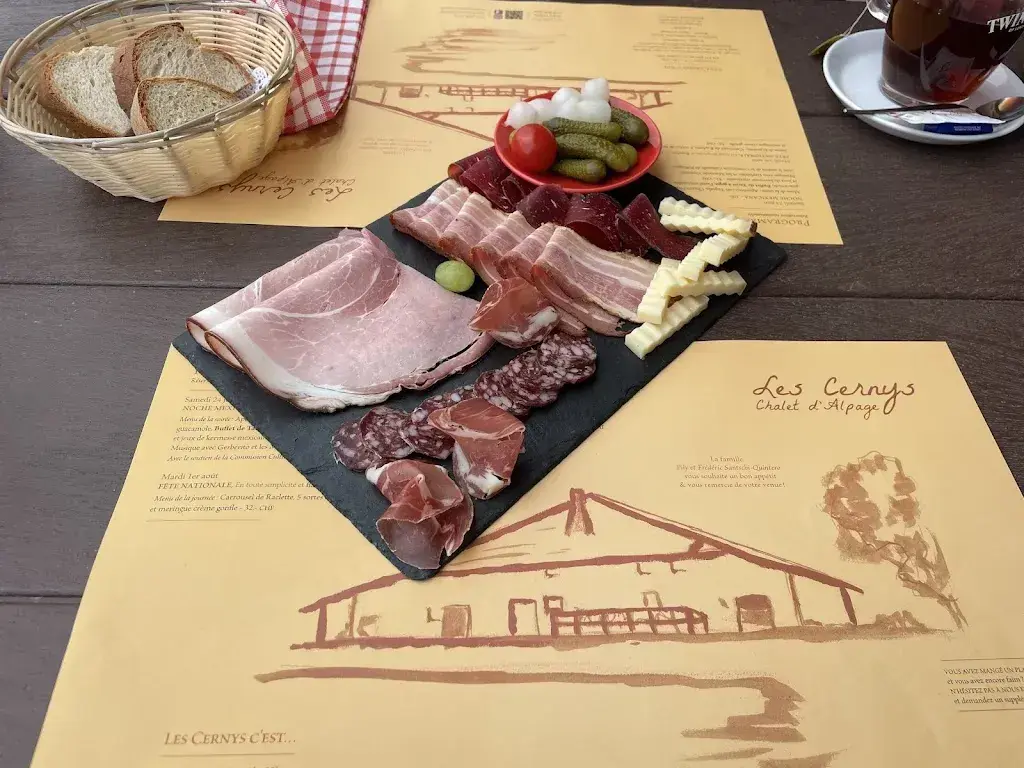 Chalet des Cernys_Ballaigues_menu_image_1