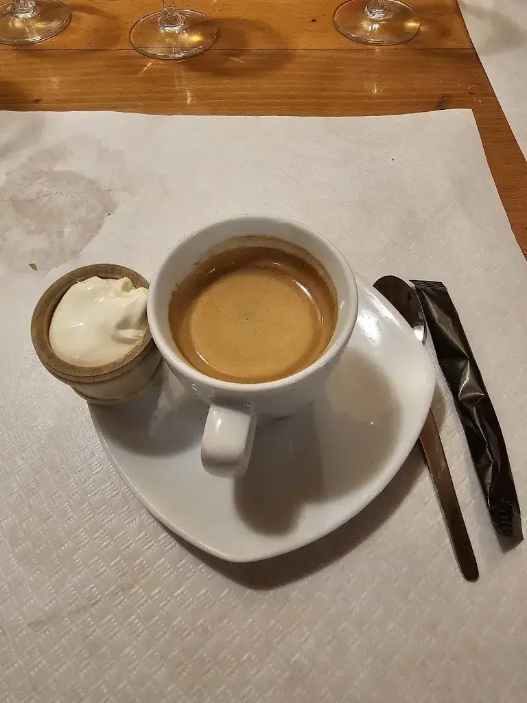 Menü_Hôtel-Restaurant les Rosalys_Paccots_Bild_7