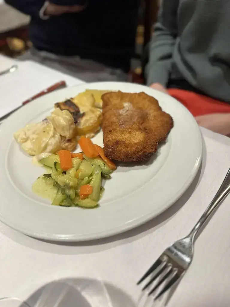 Dirk D_le National_Versoix_review