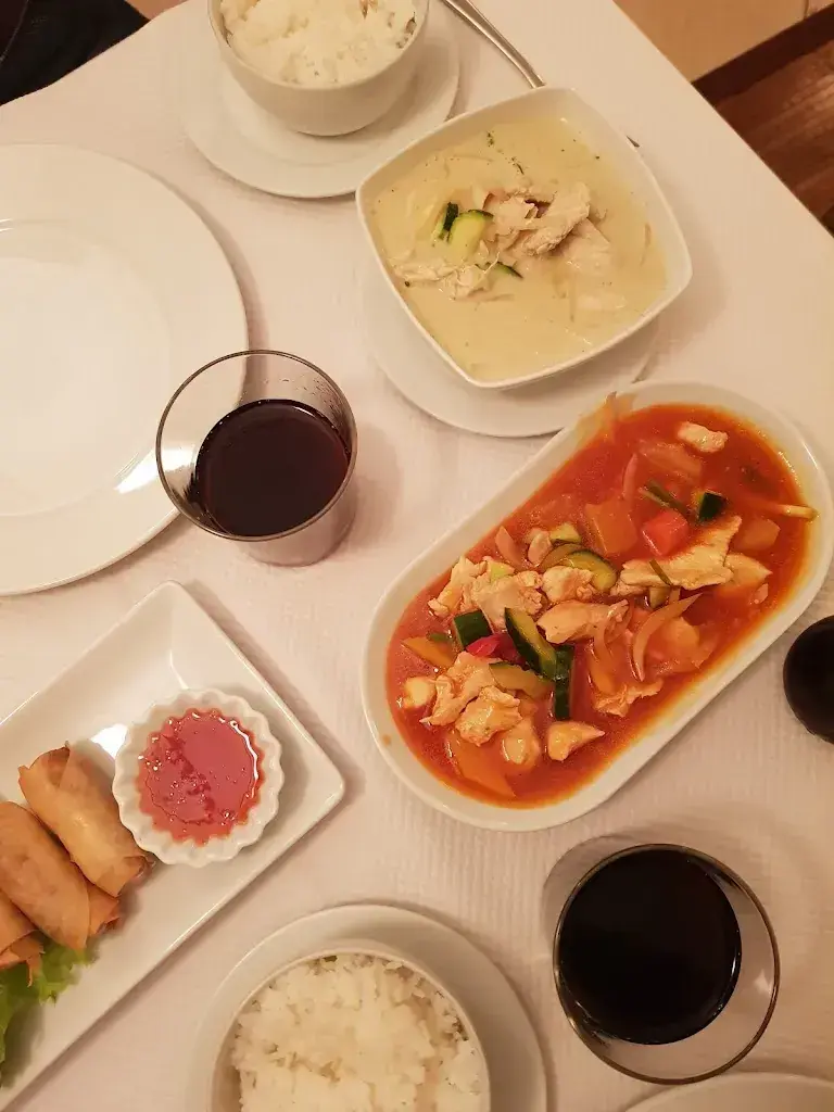 Claire Jeffreys_Restaurant Supatra_Versoix_review