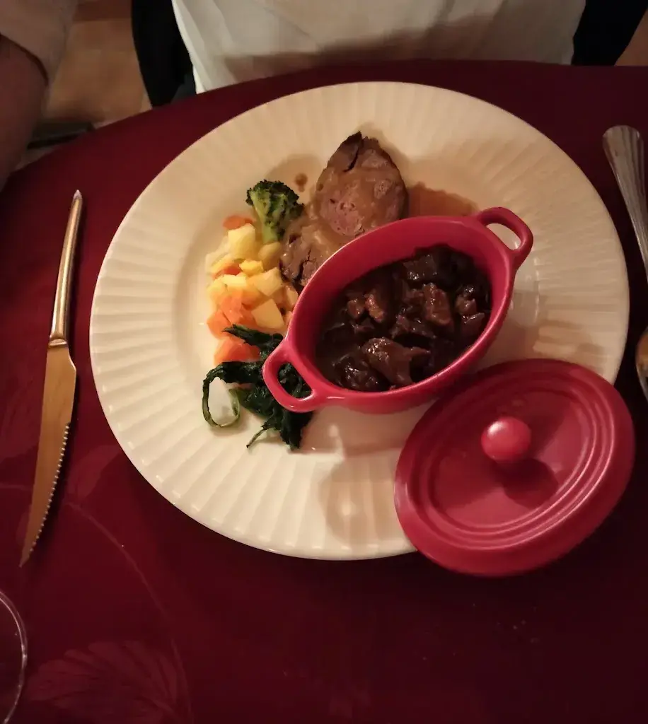 Hôtel de Ville - Grandcour restaurant in Grandcour