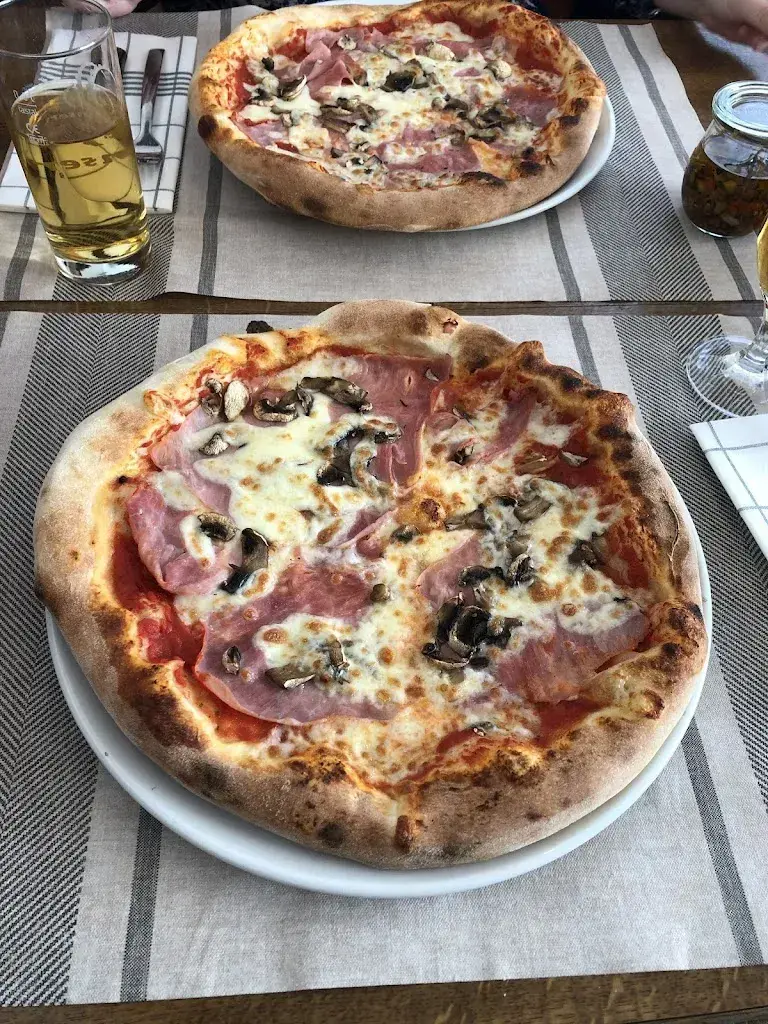 Gasthof - zum weissen Kreuz restaurant à Gerlafingen