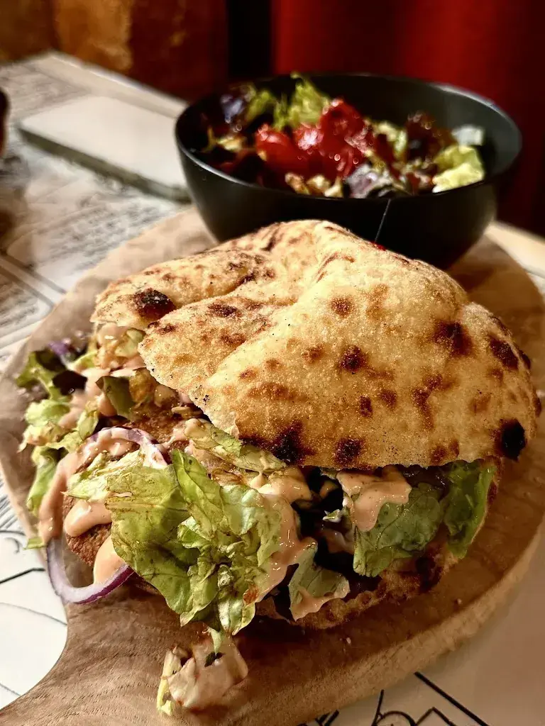 Karina Kovács_La Roma_Payerne_review