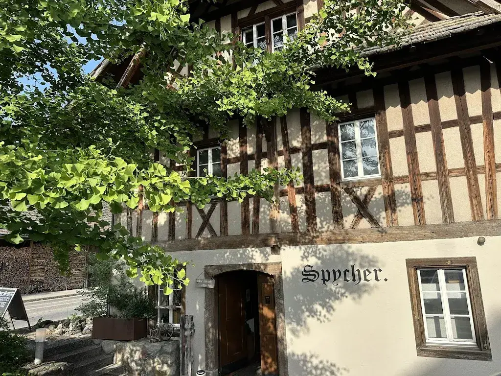 Charles PEREZ_timz. Spycher. Tafelrunde | Tapas_Mettmenstetten_avis