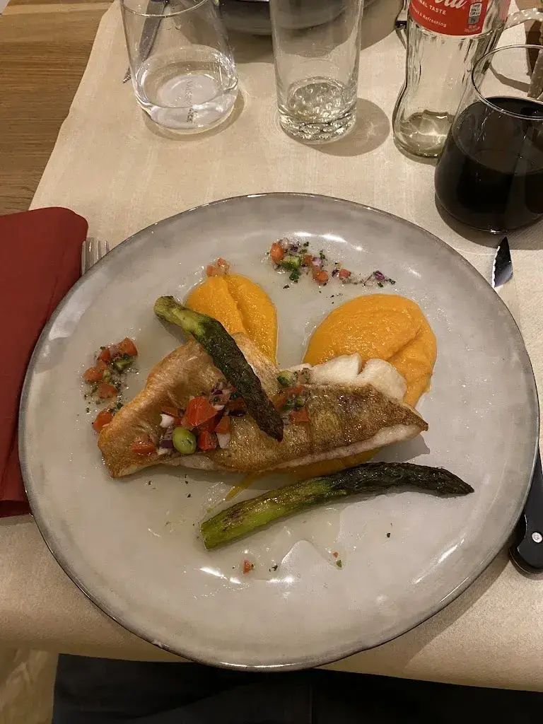 Christophe Heckel_Le Vaudois_Rolle_review