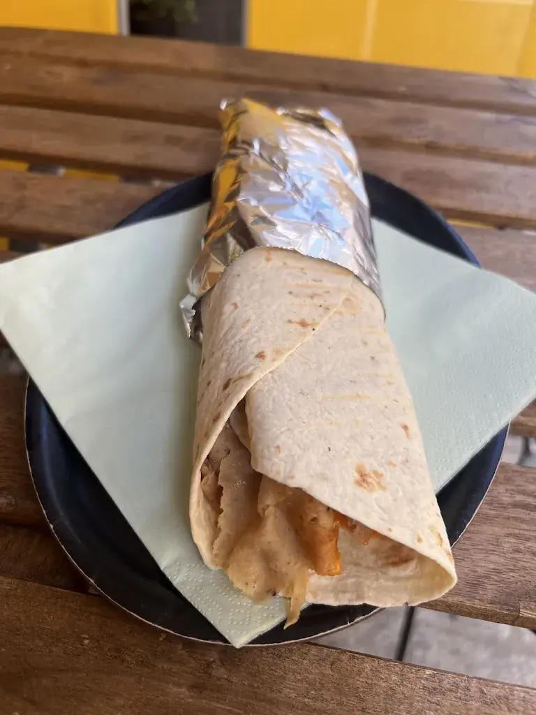 Pawel Burzynski_sulthan orient_Château-d’Œx_review