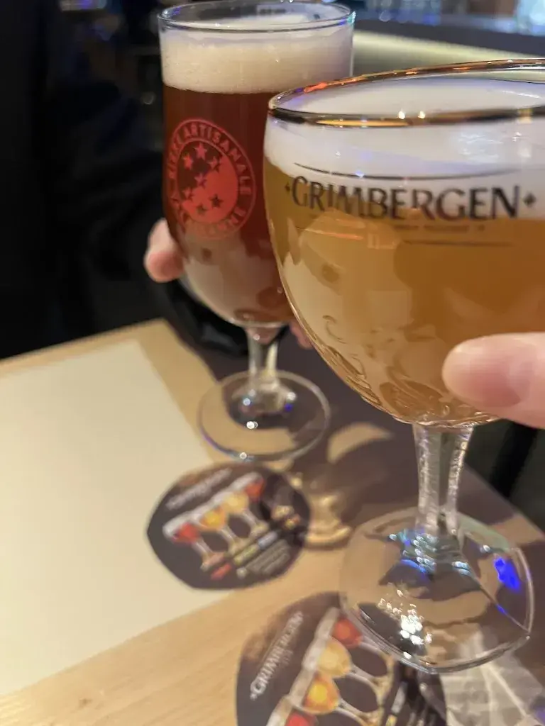 Menü_Caribou Bar Lounge_Château-d’Œx_Bild_4