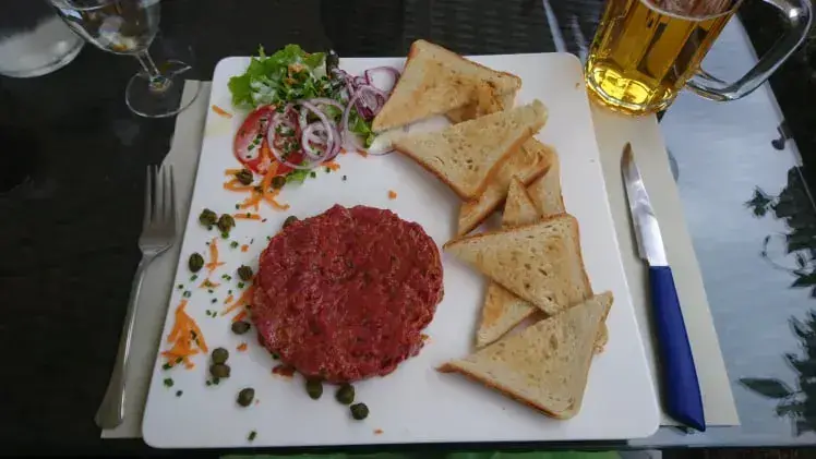 Menü_Caribou Bar Lounge_Château-d’Œx_Bild_8