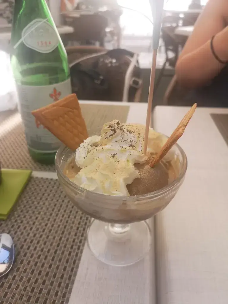 Federico Caputo_Ristorante Vesuvio_Rolle_review