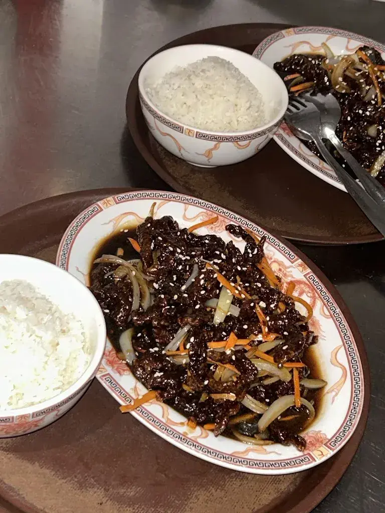 mila Na_HK TAI PAN Restaurant_Rolle_review