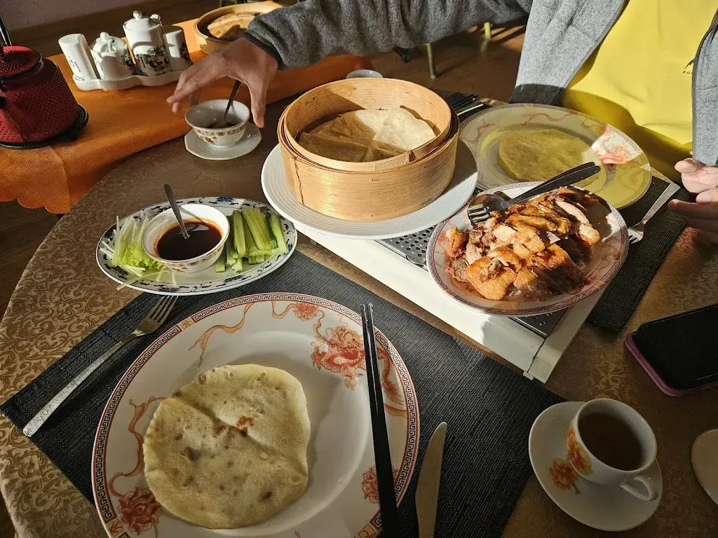 e X_HK TAI PAN Restaurant_Rolle_review