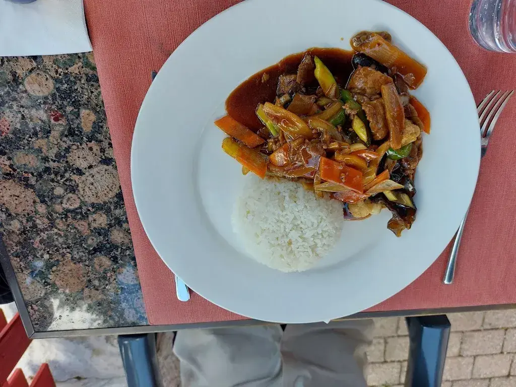 Roland Fuhrer_Buffet de la Gare_Sentier_review