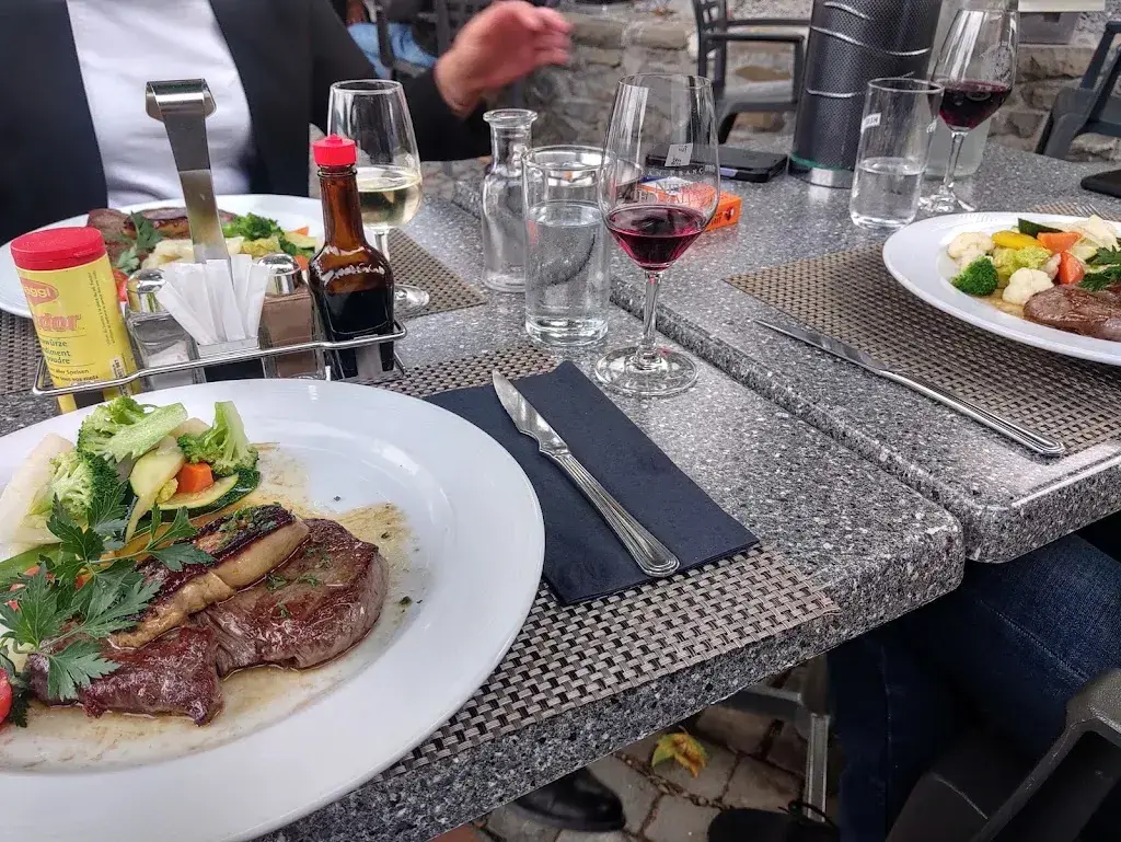 Menu_Restaurant Les Trois Suisses_Jongny_image_2