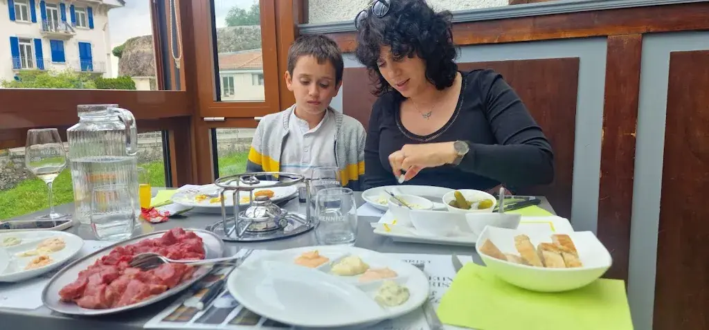 Vladimir Naumov_Restaurant du Raisin_Chernex_recensione