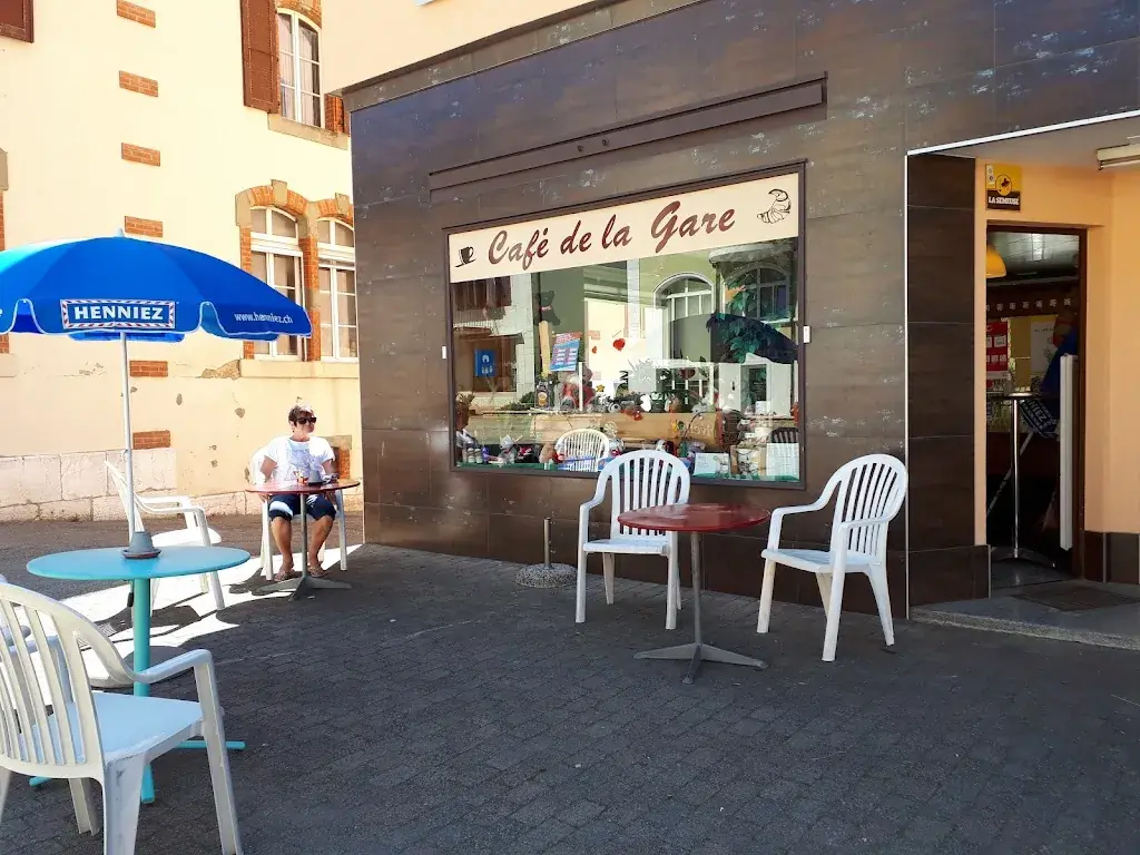 Café de la Gare_Corgémont_slider_image_3