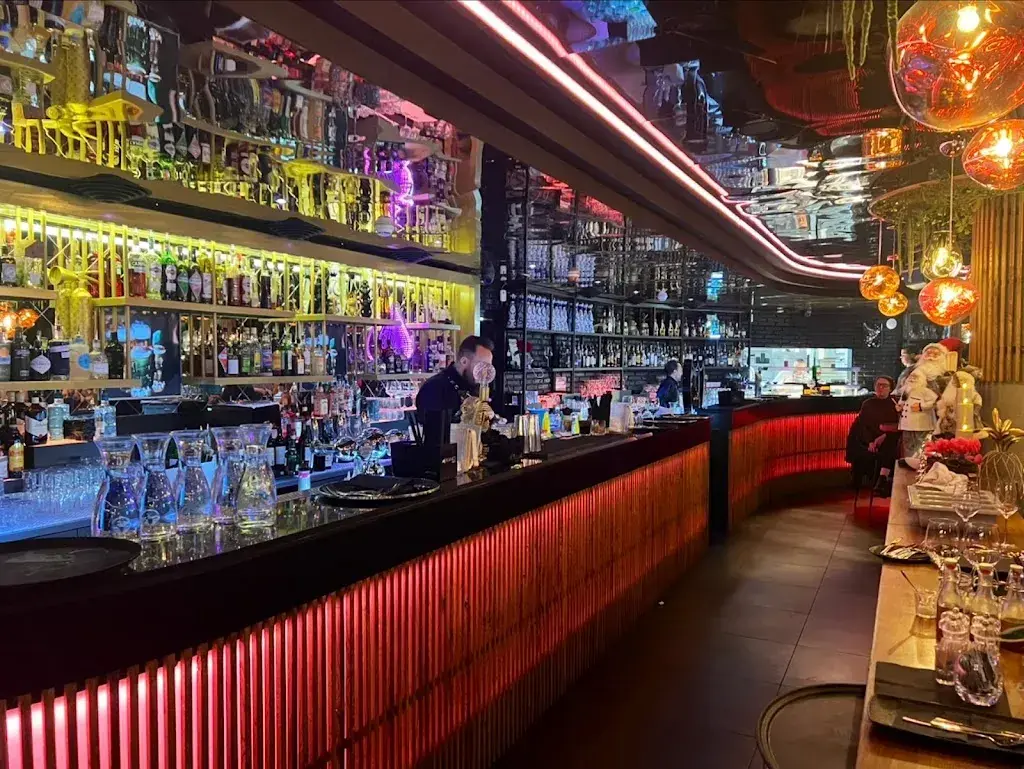 Ahmad_Why Montreux_Montreux_recensione