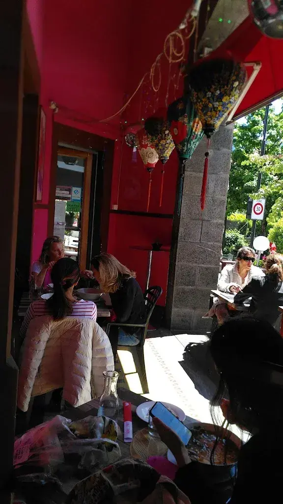 Stephanie Ilona Horvath_Chez Thoa_Clarens_review