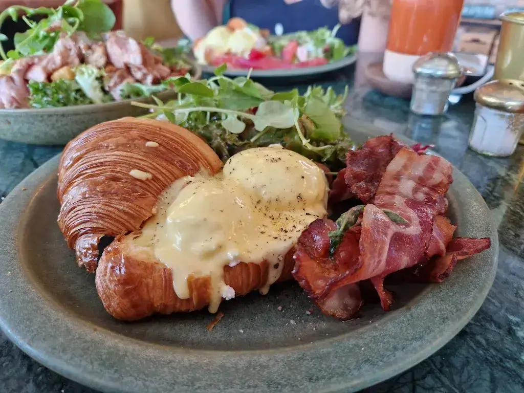 Breno Araujo_La Brique_Saint-Légier-La Chiésaz_review