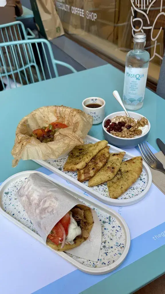 Fernando Morais_The Greek Project™ - Vevey_Vevey_review