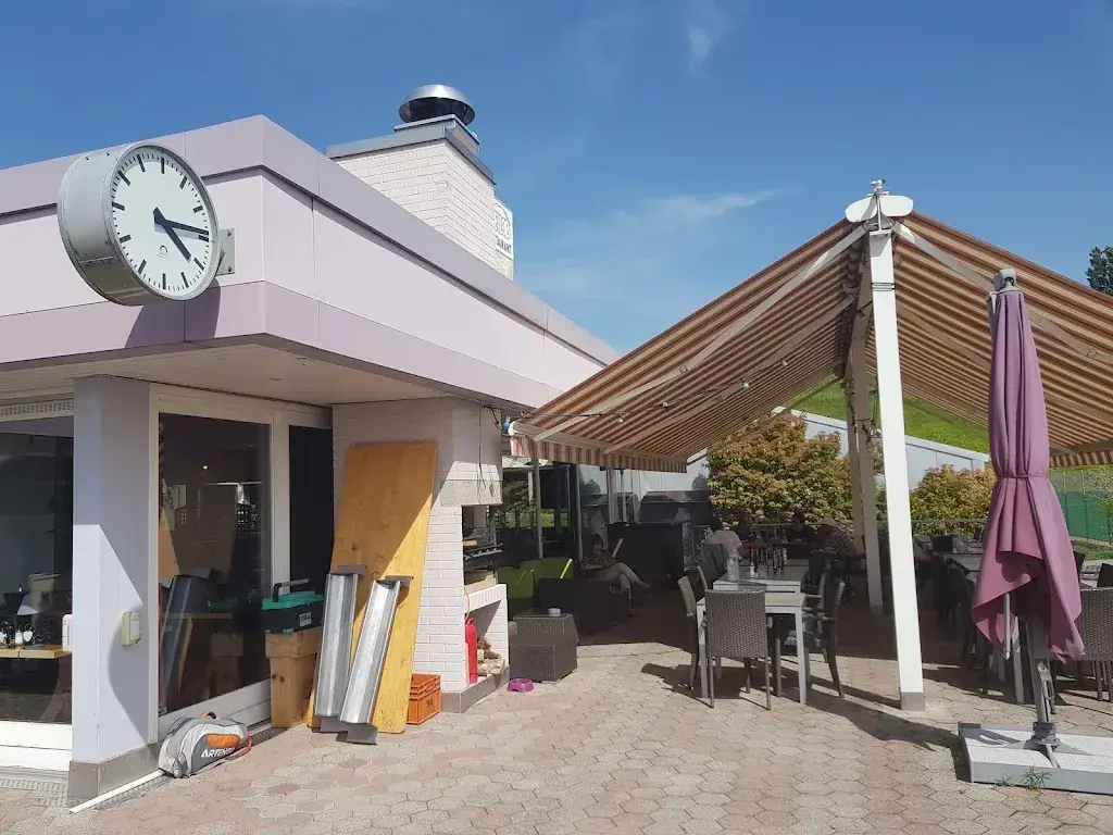 G. Féry_Restaurant Le Lob centre de tennis_Saint-Légier-La Chiésaz_review