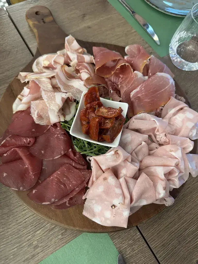 Melvin_Le stade Restaurant_Yverdon-les-Bains_review