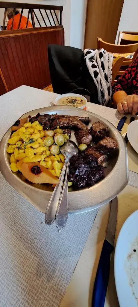 Restaurant La Prusse restaurant à Orvin