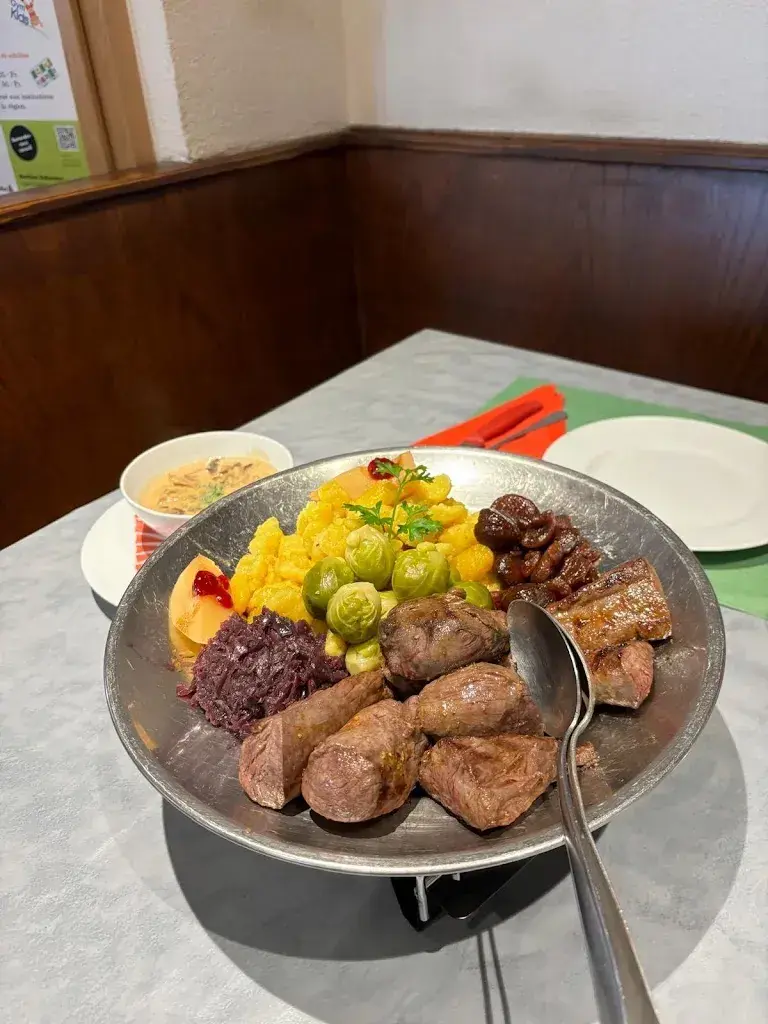 Marie-Noelle Andrey_Restaurant La Prusse_Orvin_avis