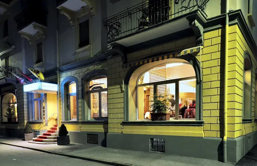 Sebastian Reiz_Brasserie des Cheminots_Brig-Glis_review