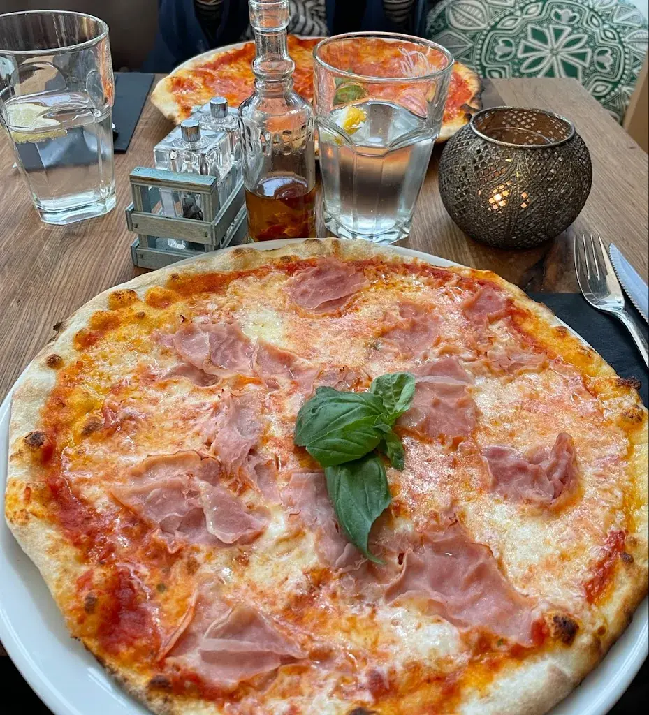 M. K._Café Restaurant Gliserstutz_Brig-Glis_review