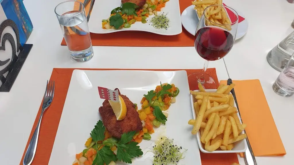 Menu_Restaurant Cécile by B & B_Brigerbad_image_4