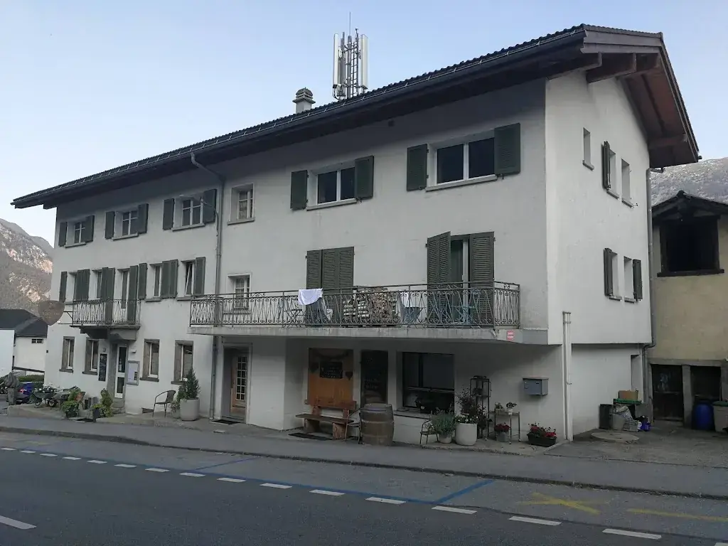 Clyde Parker_Hotel Restaurant Simplon_Ried-Brig_review