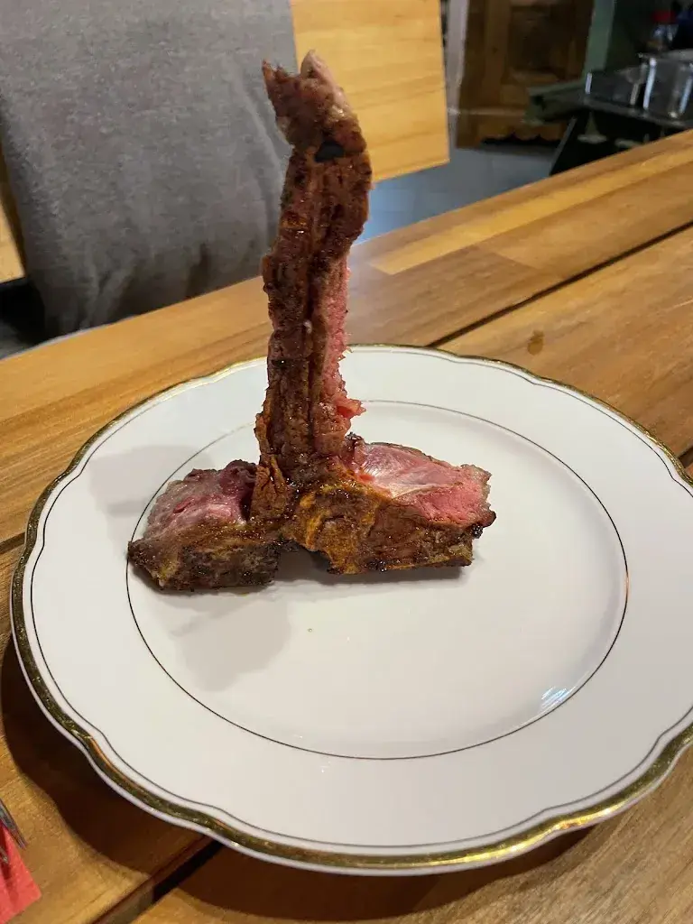 Robert Goeres_Restaurant / Ristorante Molinari_Simplon_review