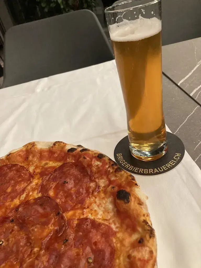 Mikkel Hansen_Palazzo Patatüt by mounge_Naters_review