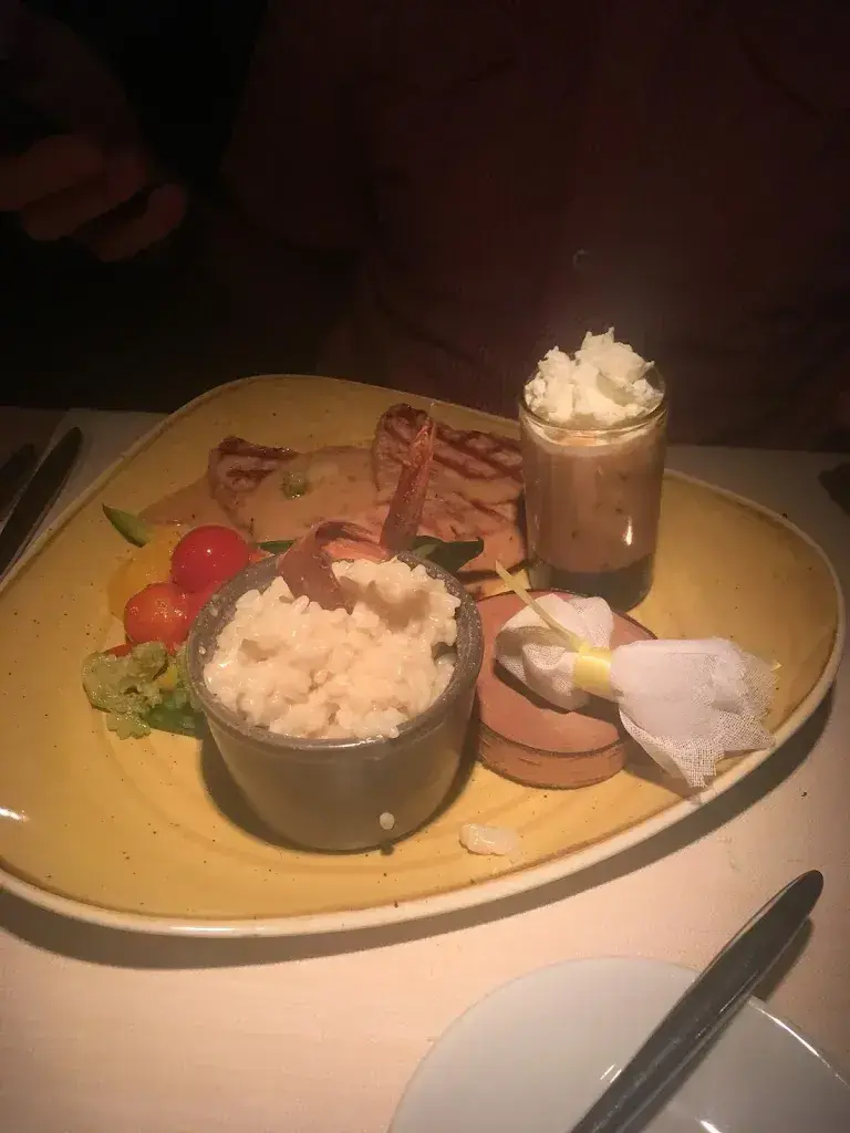 Tt Fox_Palazzo Patatüt by mounge_Naters_review