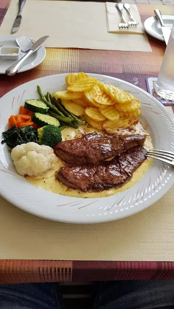 P. Purzoni_Restaurant zum Bahnhof_Rüdtligen_avis