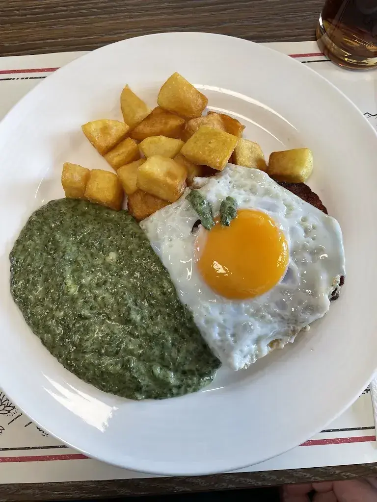 Silvane_Hotel Restaurant Sparrhorn_Belalp_avis