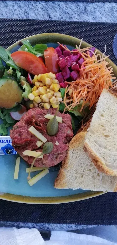 Menu_La Maison des Résistants - Bistrot - Cave - Traiteur - Brocante - Lieu de réception_Chamoson_image_5