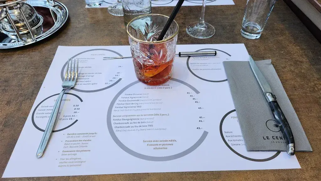 Café Le Centre, Maria et Stéphane Giroud_Chamoson_menu_image_1