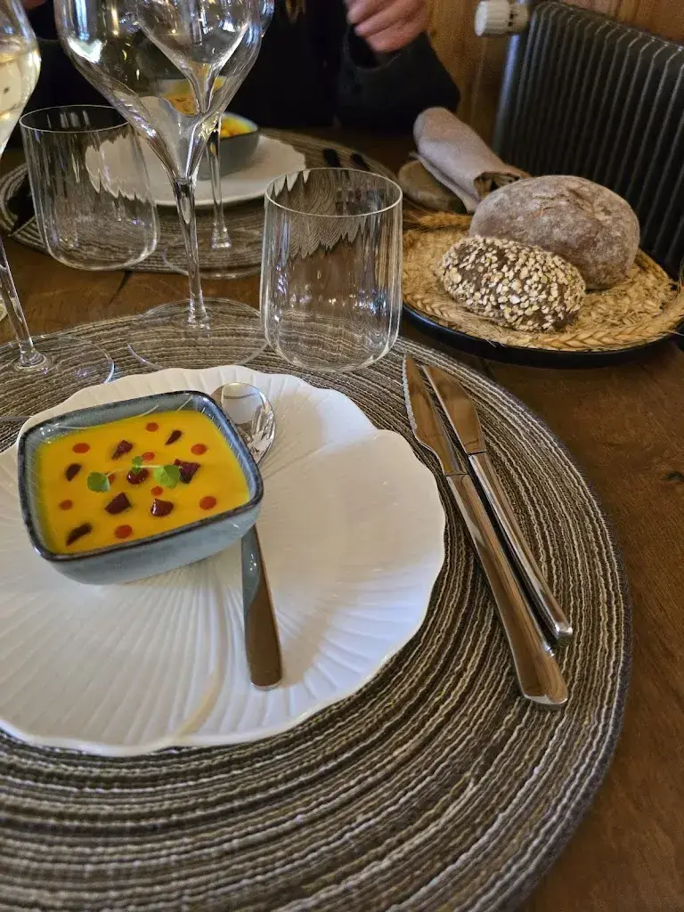 Menu_Restaurant l’Instant Présent_Saint-Pierre-de-Clages_immagine_6