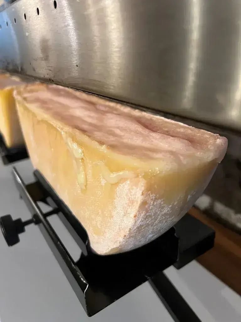 Menü_Caveau L'Octo_Saint-Pierre-de-Clages_Bild_8