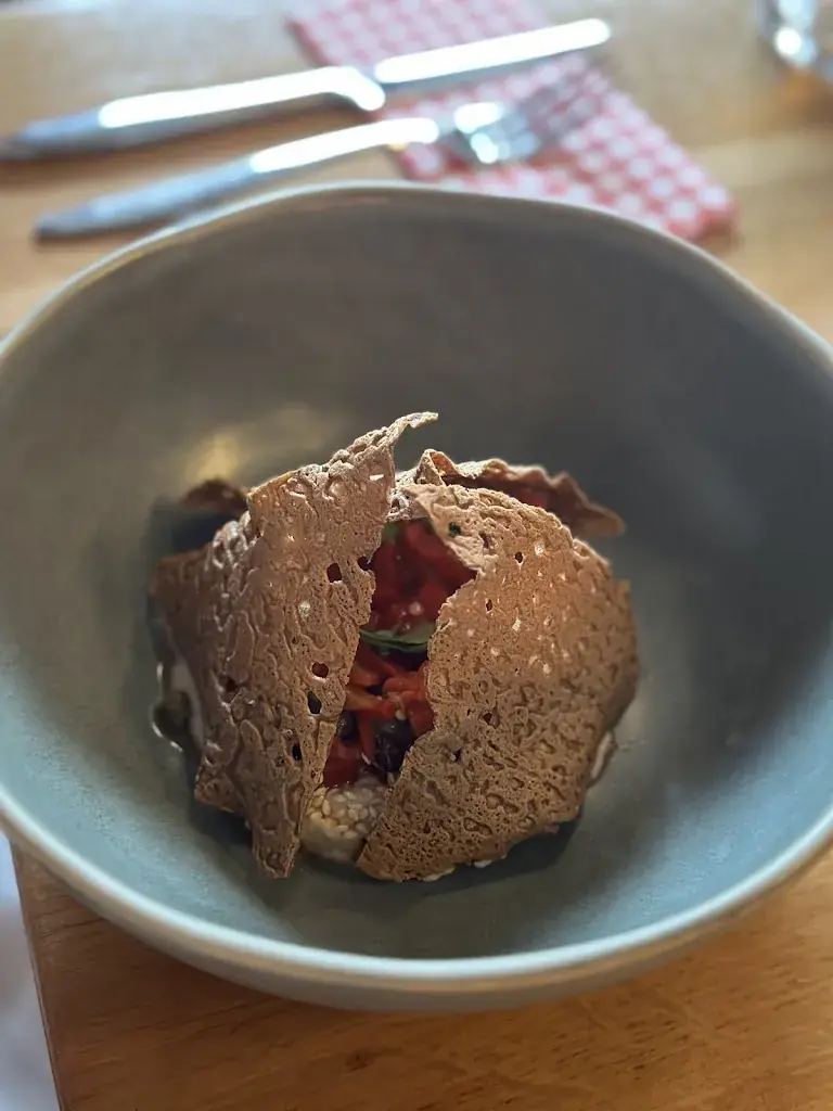 Igor Simonov_La Trattoria_France_review