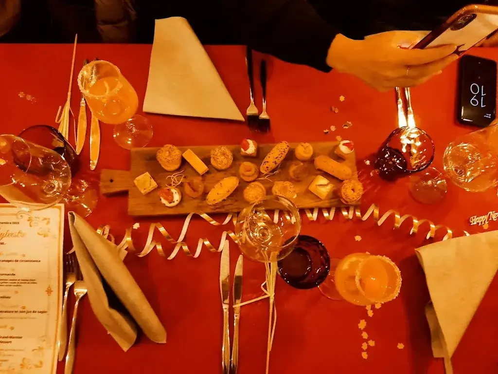 Mira Krimmel_Le Resto Verso_Sion_review