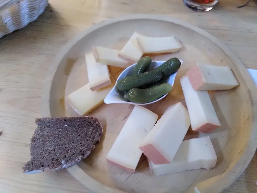 Menu_La Bâtiaz Castle_Martigny_image_3