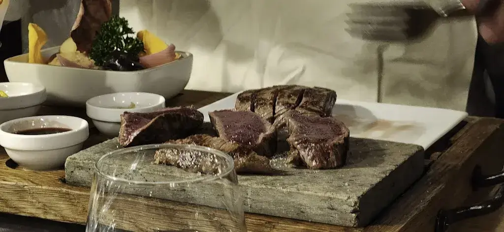 Dan Driedger_Bivouac de Napoléon SA_Bourg-Saint-Pierre_review