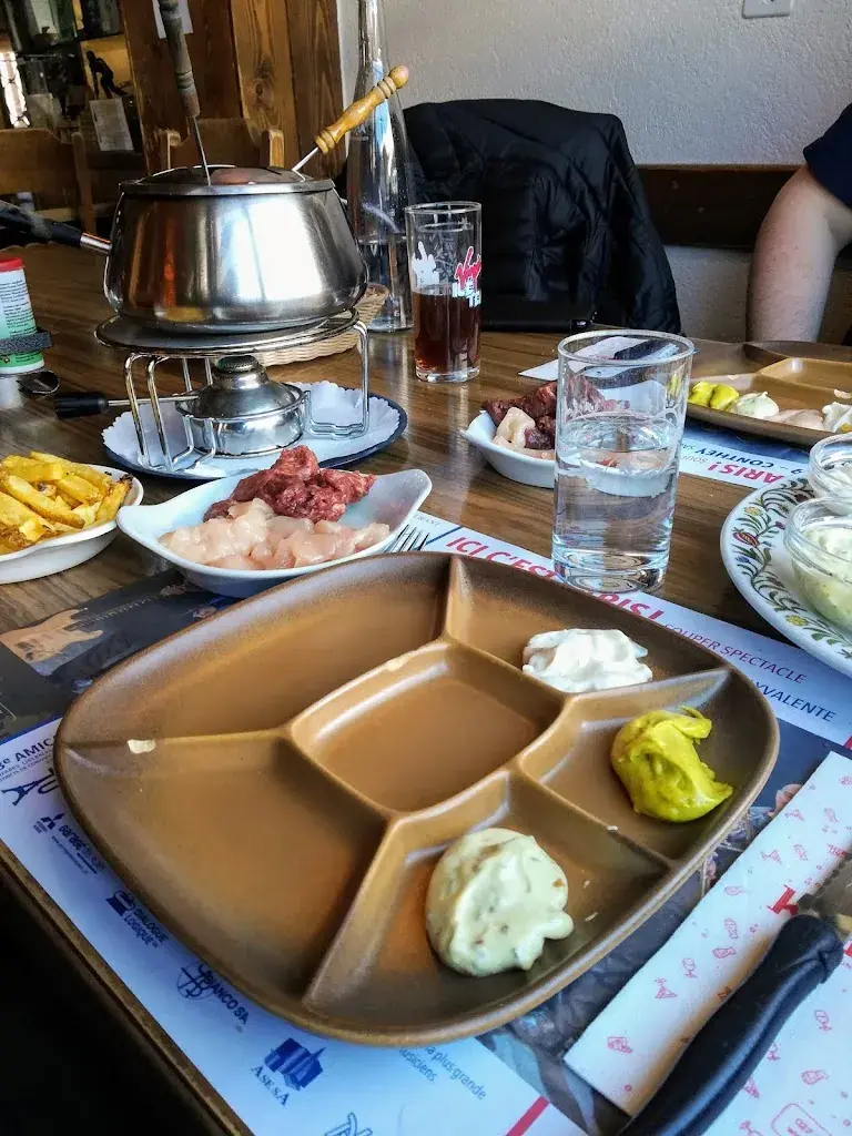 Menu_Hôtel-Restaurant du Crêt_Bourg-Saint-Pierre_image_1